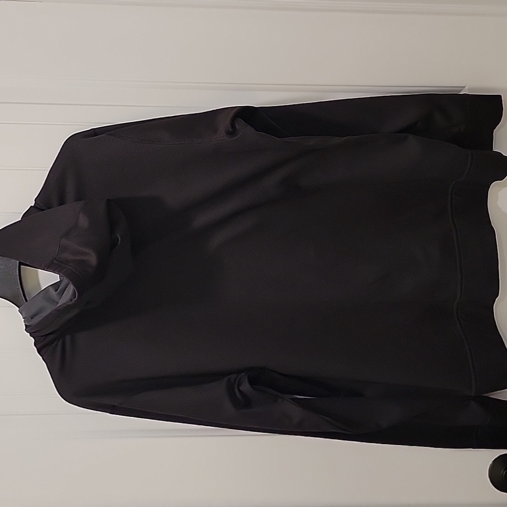 Patagonia Men's Black Hoodie Logo Size XL - Picture 7 of 9